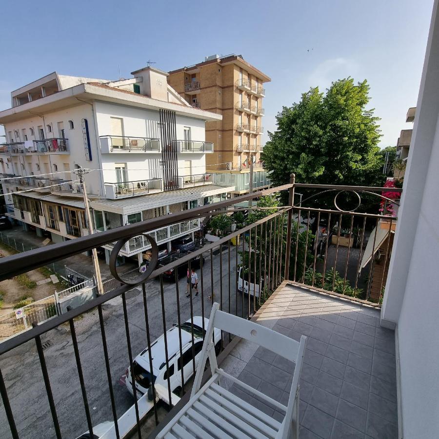 Residence Mare Rimini Extérieur photo